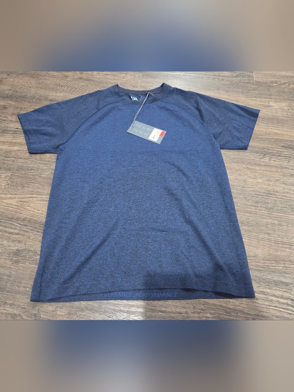 VRST Men's Heathered Navy Performance Short Sleeve Crew Tee Size Small New
